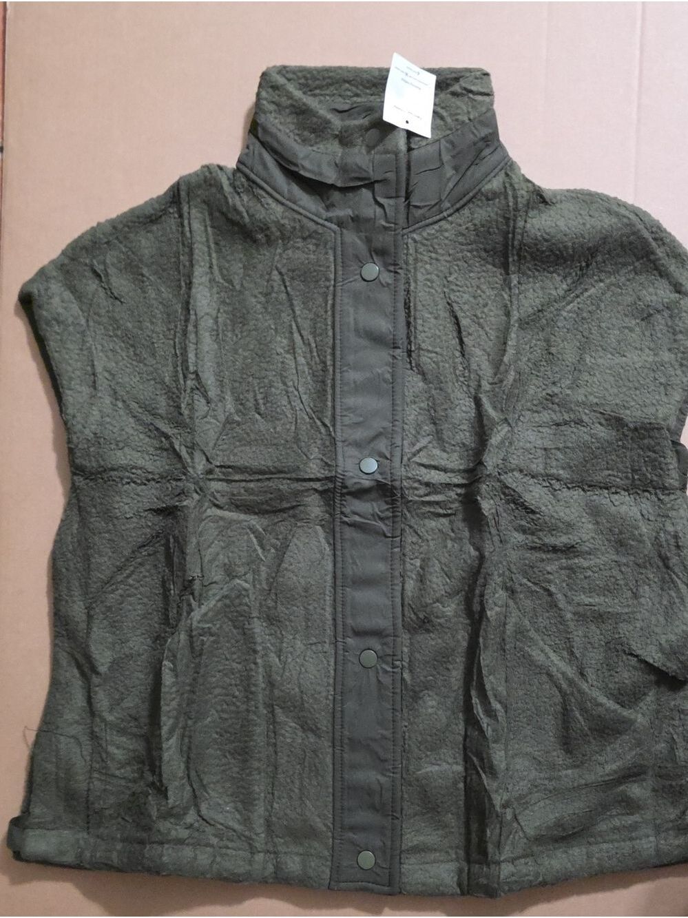 Women’s Olive Green Fleece Vest with Snap-Front Placket
